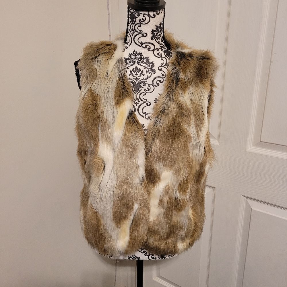 NY imperial Faux fur vest‎